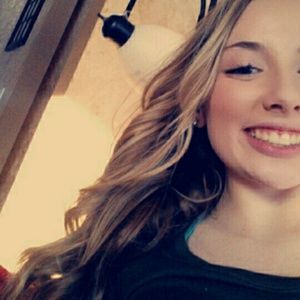 Meet your Posher, Brianna